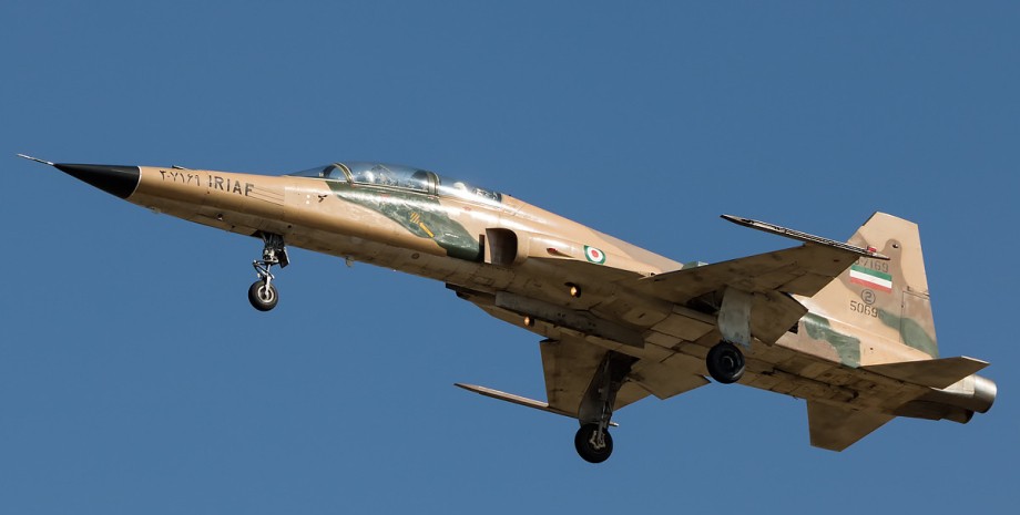 Іран, літак, F-5F, фото