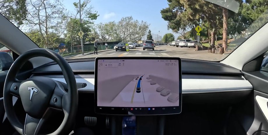 Tesla, Авто, Автомобили, Автопилот, Автопилот Tesla, Водители, Пешеходы, Нарушение ПДД, Видео, Электромобили