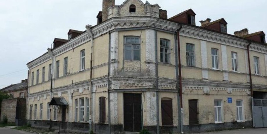 Луцк, морг, отель, ресторан, ремонт, здание, торги