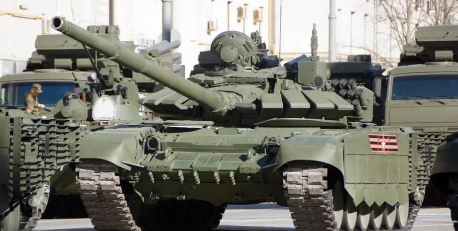 Танк Т-72 бойова техніка армія