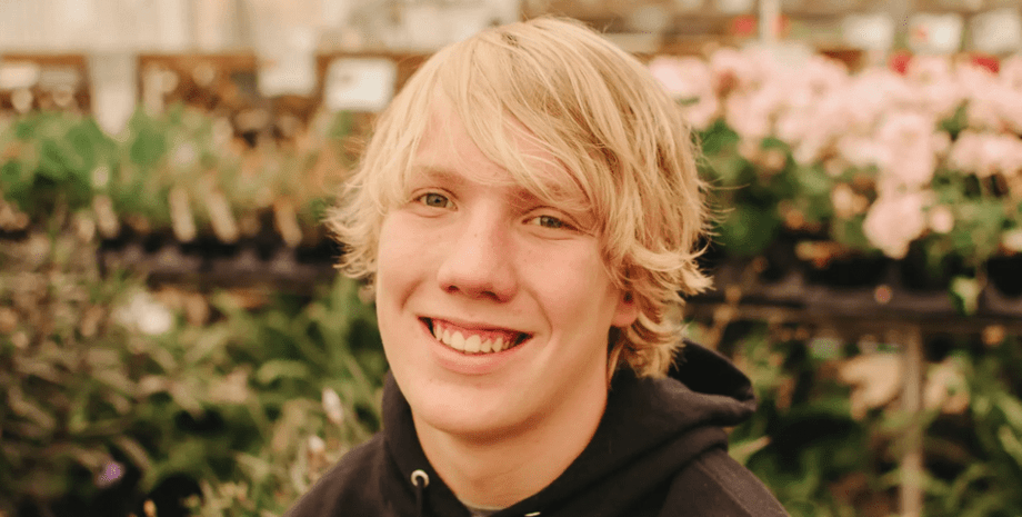 Калеб Мур застрелился после переписки в интернете