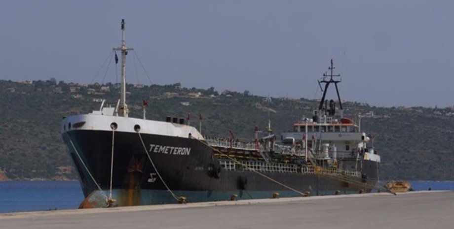 Наши моряки были на арестованном корабле Temeteron / Фото: shipspotting.com