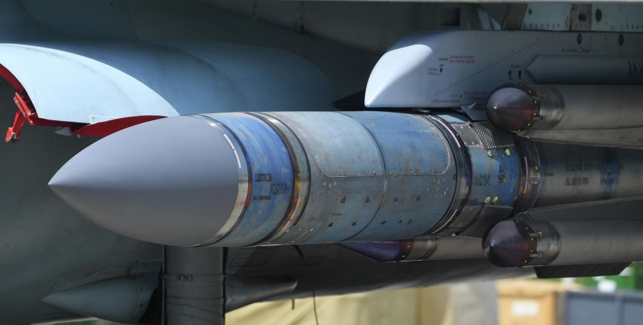 крилаті ракети X 32, X 32 ракета, російські ракети, X 32 касетна частина