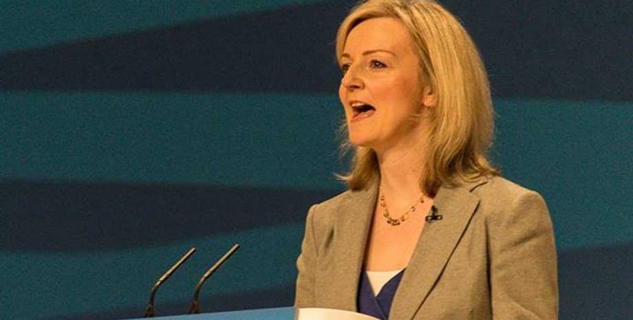 Британия, Элизабет Трасс