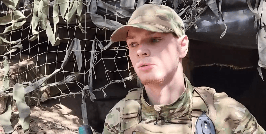 Российский десантник, десант, ВС РФ, свастика, коловрат