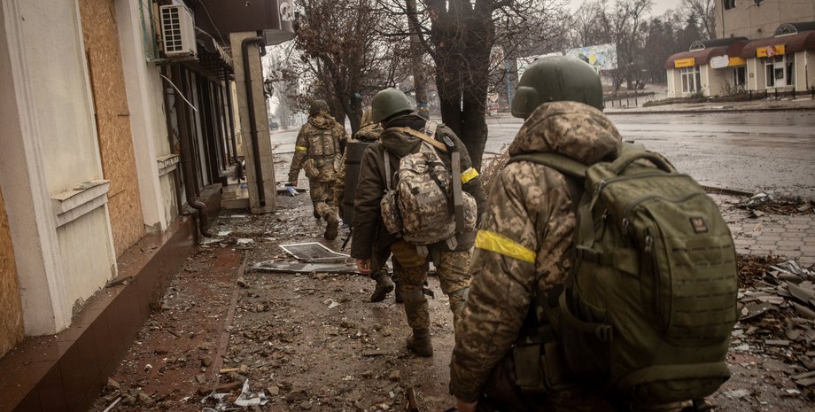 війна в україні, олександр сирський, бахмут, соледар, війна в україні, окупація бахмута