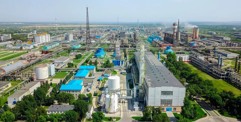 Химзавод "КуйбышевАзот" РФ фото химзавода КуйбышевАзот РФ