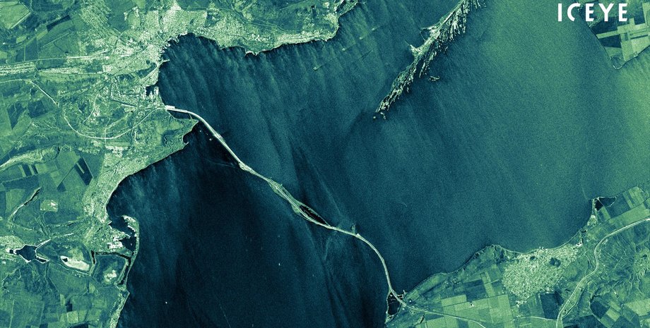 крымский мост, крымский мост спутниковый снимок, крымский мост ICEYE, спутник украина, спутник притула