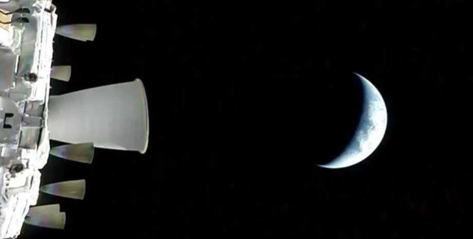 Артеміда-2 Земля з космосу