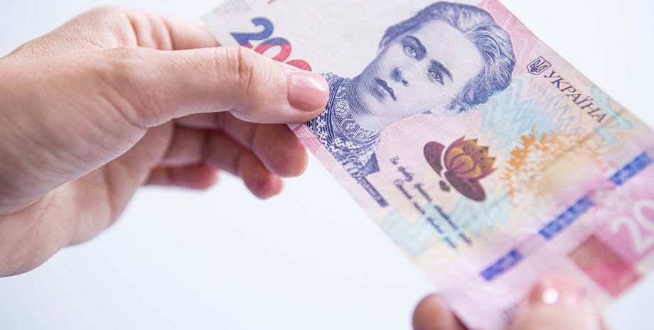 Нові поштові тарифи, бронювання і допомога від держави: що зміниться з 1 грудня