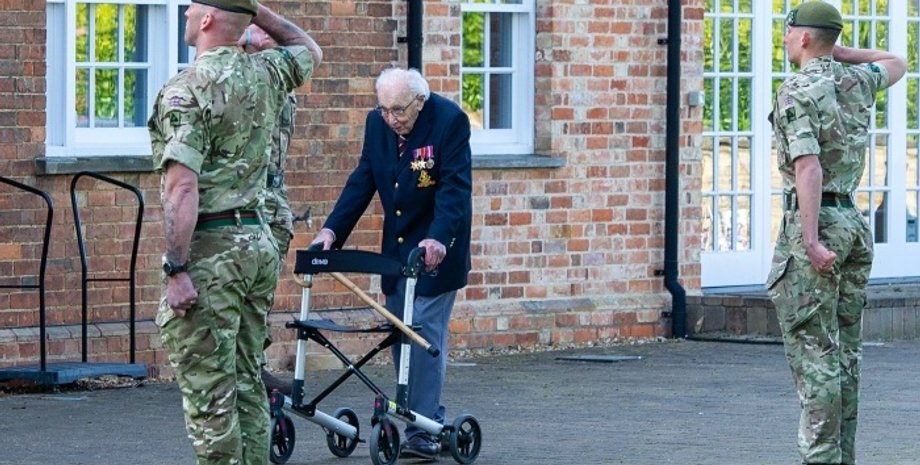 том мур, великобритания, врачи, благотворительность, коронавирус