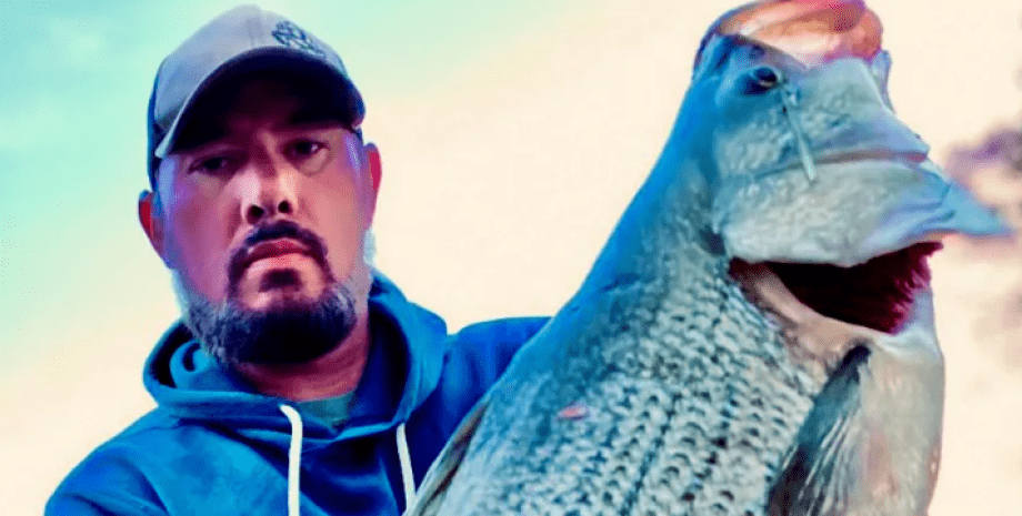 Рыбак установил новый рекорд штата, Кит Снайдер, гибридный окунь, рыбалка, фото, США, курьезы