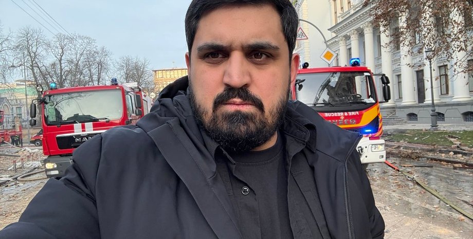 Тимур Ткаченко, Ткаченко, Ткаченко Кличко