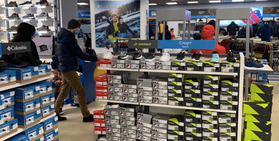 спортмастер, санкции, владимир зеленский, магазины, работа, тц, одежда