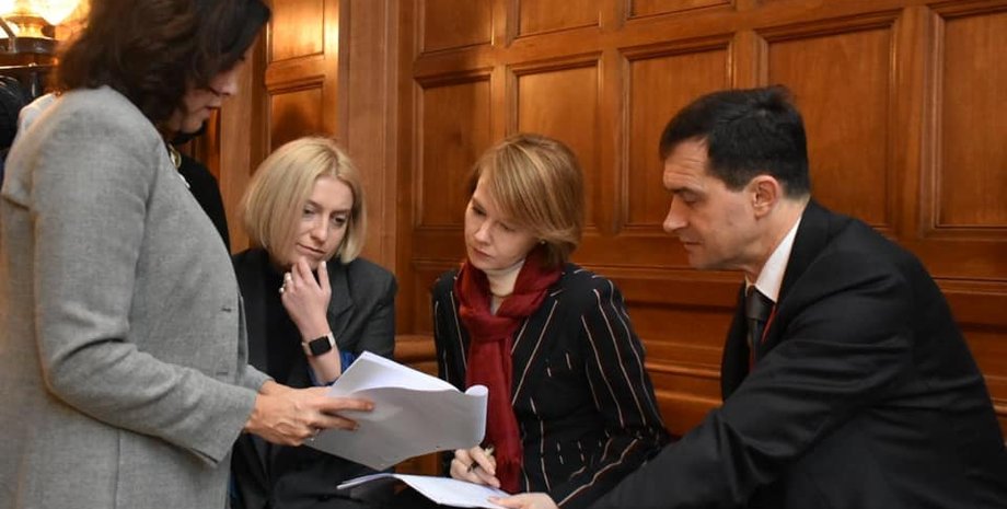 Фото: facebook.com/lana.zerkal