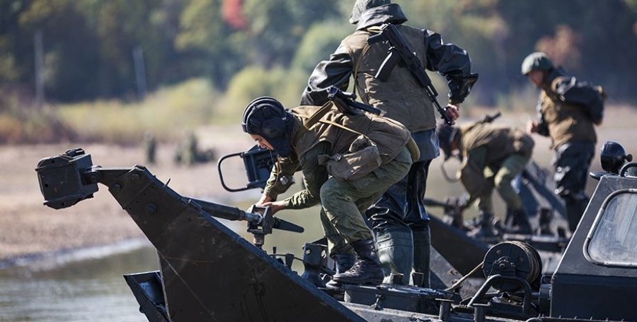 Российские солдаты на учениях / Фото пресс-службы Минобороны РФ