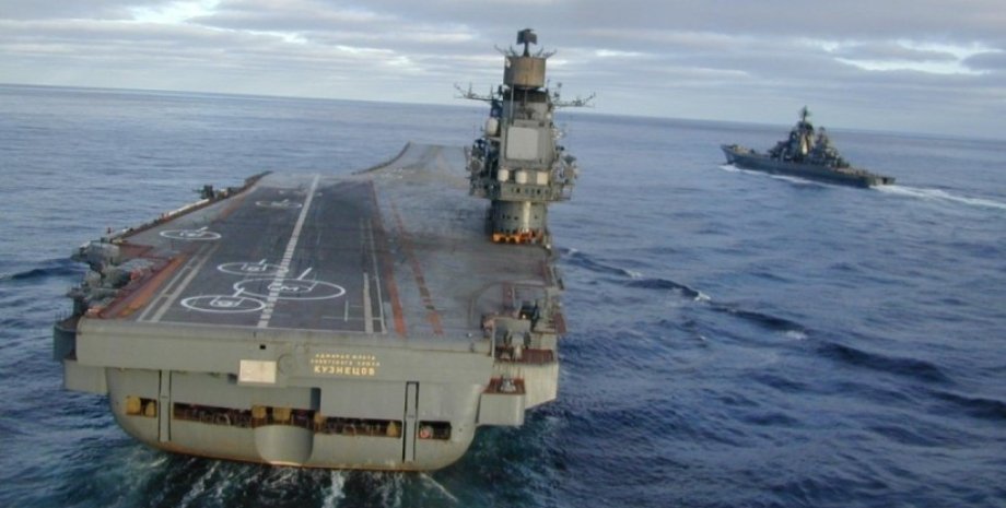 Авианосный крейсер "Адмирал Кузнецов" / Фото: korabli.eu