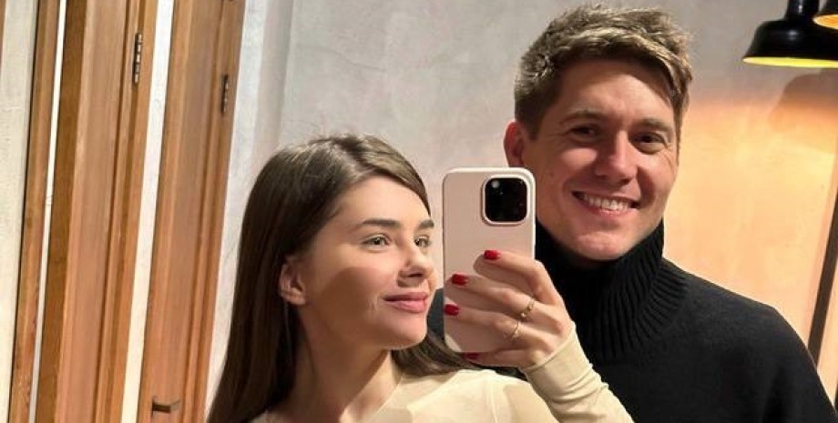 23-річна дружина Володимира Остапчука відкриває студію лазерної епіляції в Києві 23-річна дружина Володимира Остапчука відкриває студію лазерної епіляції в Києві