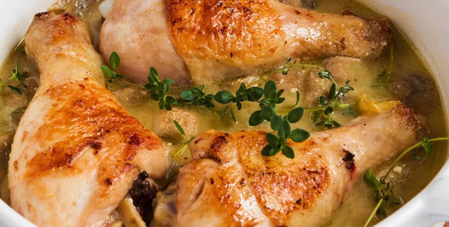 блюда из курицы, курица в сметане, сметанный соус, рецепт для семейого обеда, семейный ужин, основное блюдо
