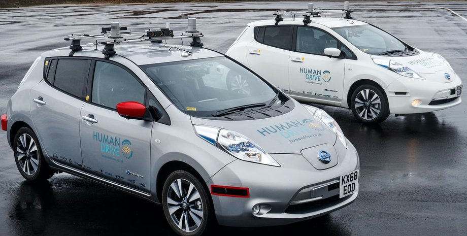 Nissan, Apple, электрокары, сотрудничество, слухи, опровержение,