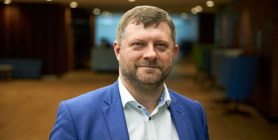 Александр Корниенко, корниенко, слуга народа