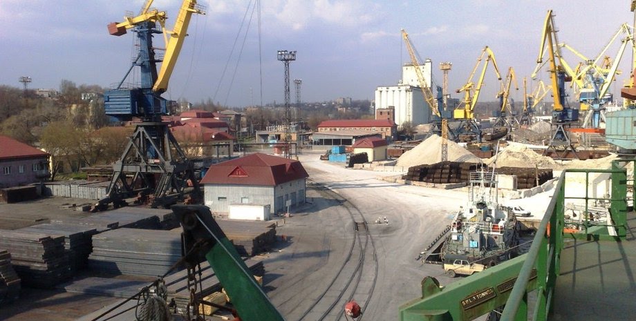 Мариупольский порт / Фото: panoramio.com