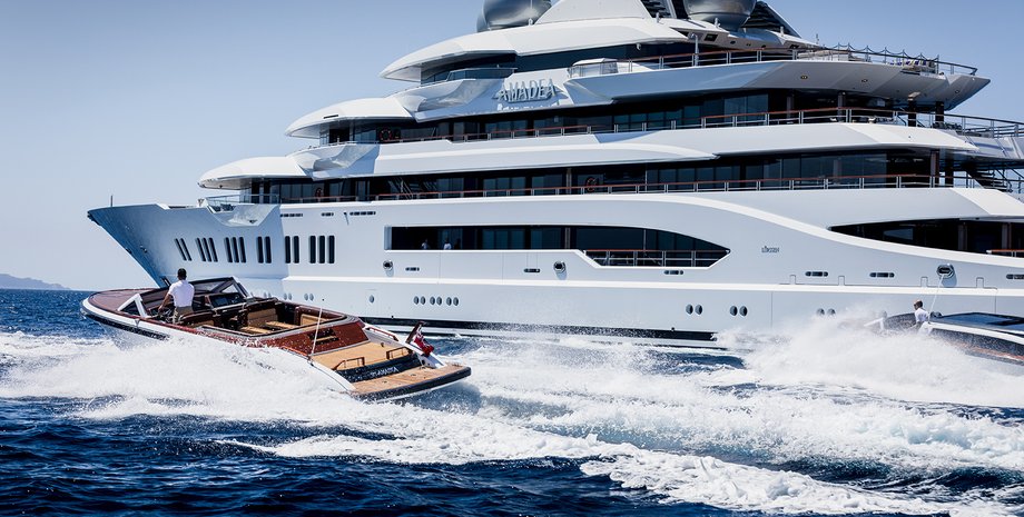 яхта, суперяхта, яхты российских олигархов, российские миллиардеры, алишер усманов, виктор медведчук, сулейман керимов