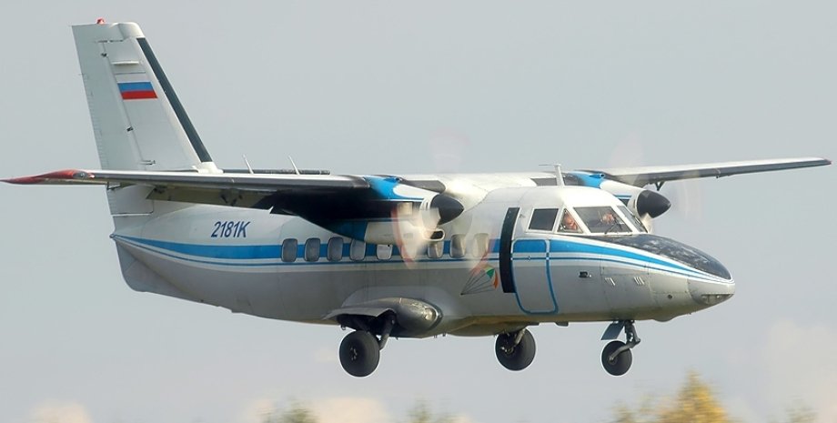 Самолет Let L-410 / Фото: ural56.ru