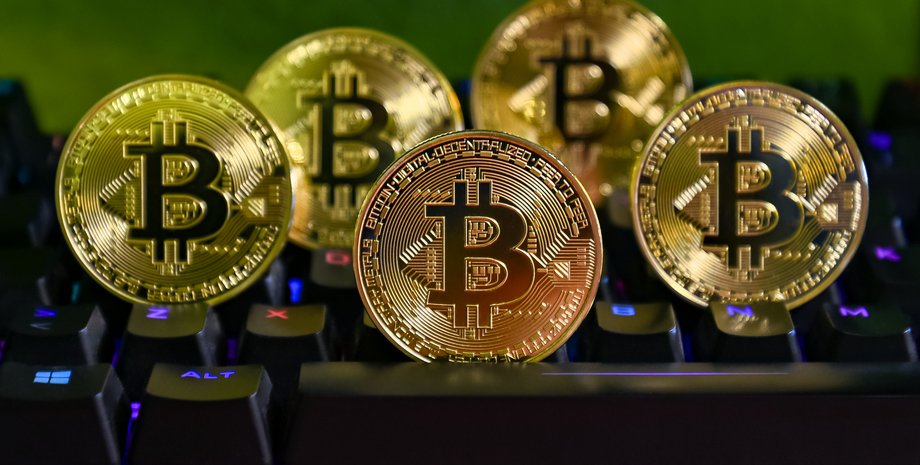 курс біткоїну, біткоїн, криптовалюта,