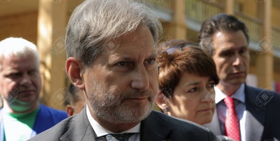 Йоханнес Хан / Фото: "Укринформ"