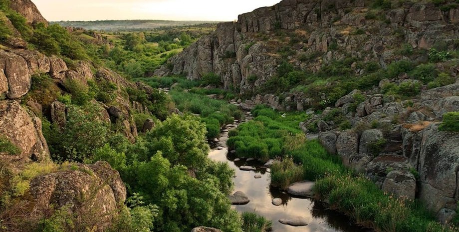 куди поїхати в україні