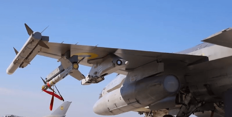 F-16 в украинской маркировке