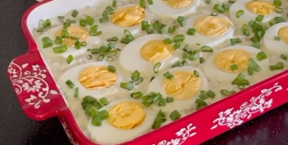 Яйца в соусе "Тартар"