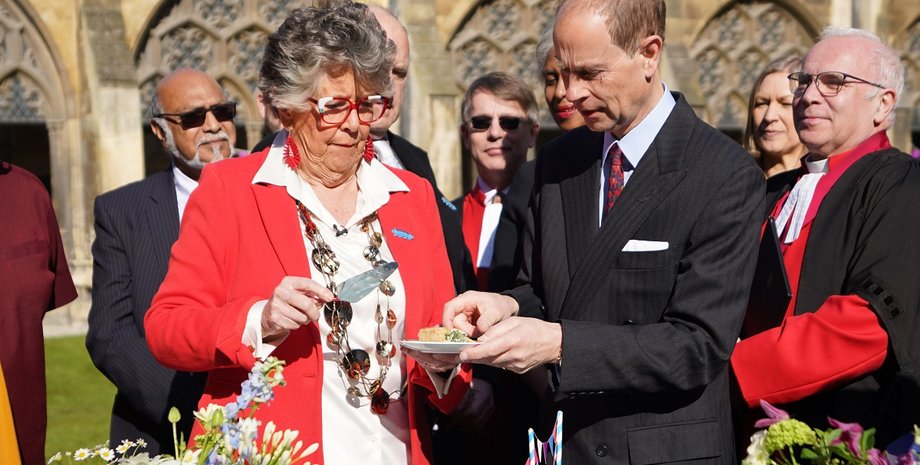 Принц Эдвард, герцог Эдинбургский, коронационный пирог, рецепт коронационного пирога, король карл, пирог для коронации, пирог для коронации рецепт