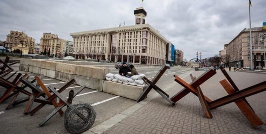 Киев комендантский час с 15 мая