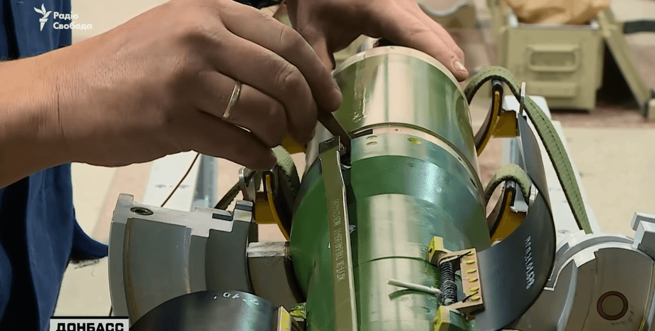 Производство ракет, производство ракеты, военное производство, военное производство