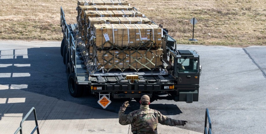 Военная помощь США Минобороны США, Пентагон, оружие, военная помощь, война в Украине