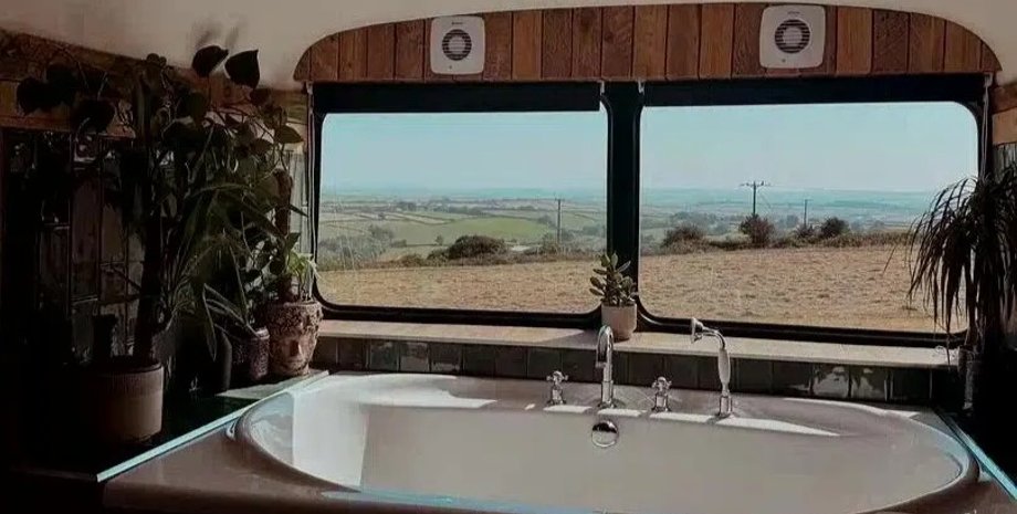 как превратить автобус в дом