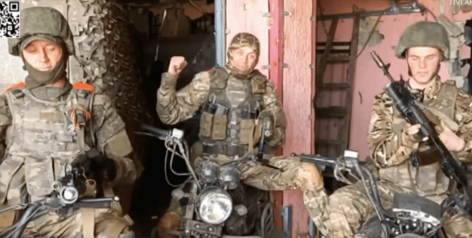 Российские мотоциклисты едут на штурмы