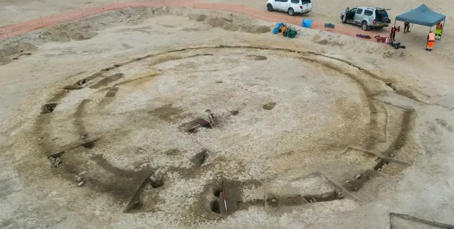 археологи шотландия артефакт артефакт находка раскопки