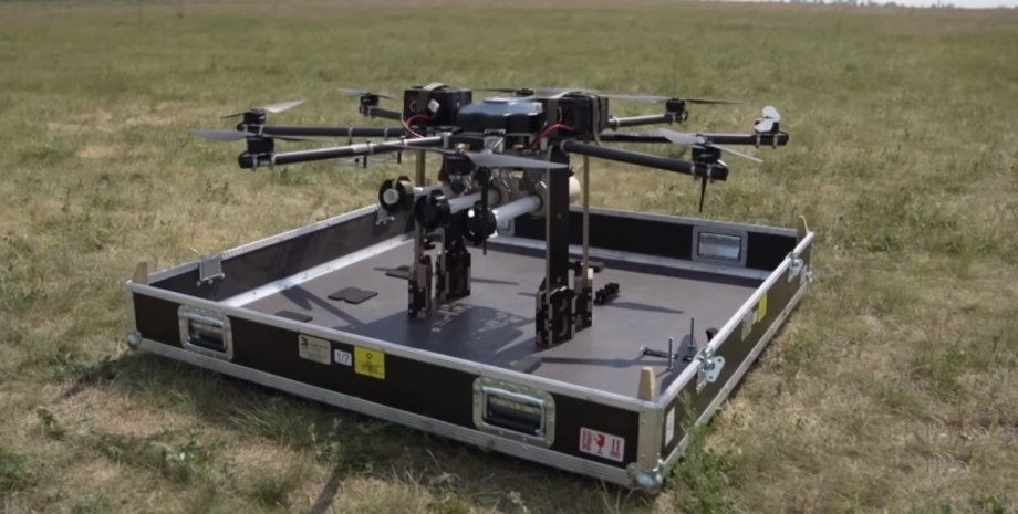 The developers have to constantly modify the drones to bypass the Russian remedi...