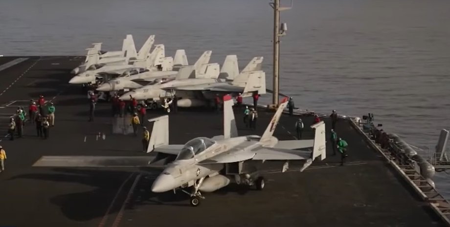 Американські винищувачі F/A-18E
