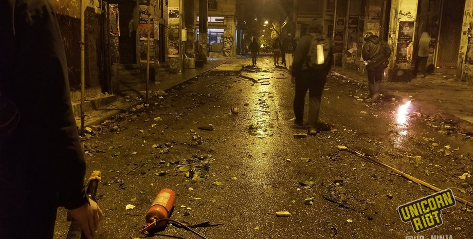 Фото: twitter Unicorn Riot