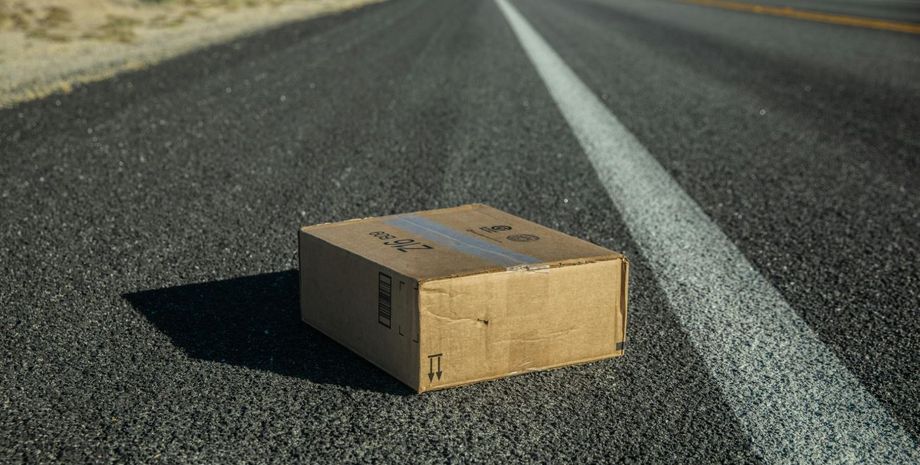 Мужчина нашел коробку с котятами под грузовиком, что произошло дальше, интересности, невероятные истории из жизни