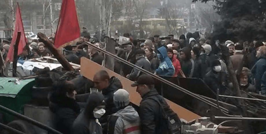 конфликт на востоке, война на донбассе, опрос про войну