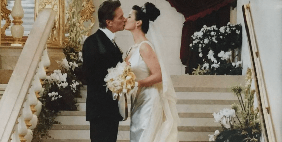 Кетрін Зета-Джонс та Майкл Дуглас, річниця весілля, діти майкла дугласа, діти кетрін зети-джонс, діандра люкер