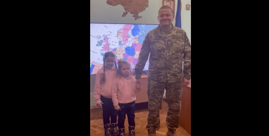 флешмоб в честь всу