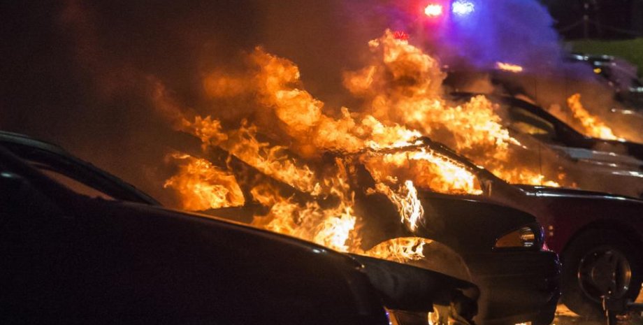 Погромы в Фергюсоне / Фото: Reuters