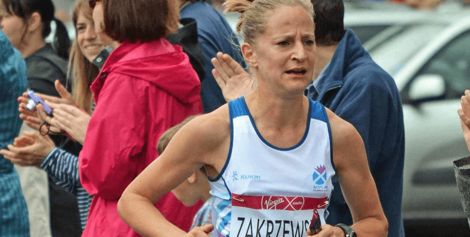 Спортсменка, бег, марафон, спорт, улица,