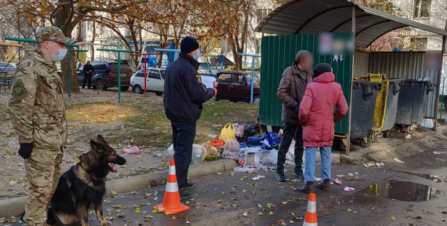 тело ребенка, Мелитополь, мусорный бак, полиция